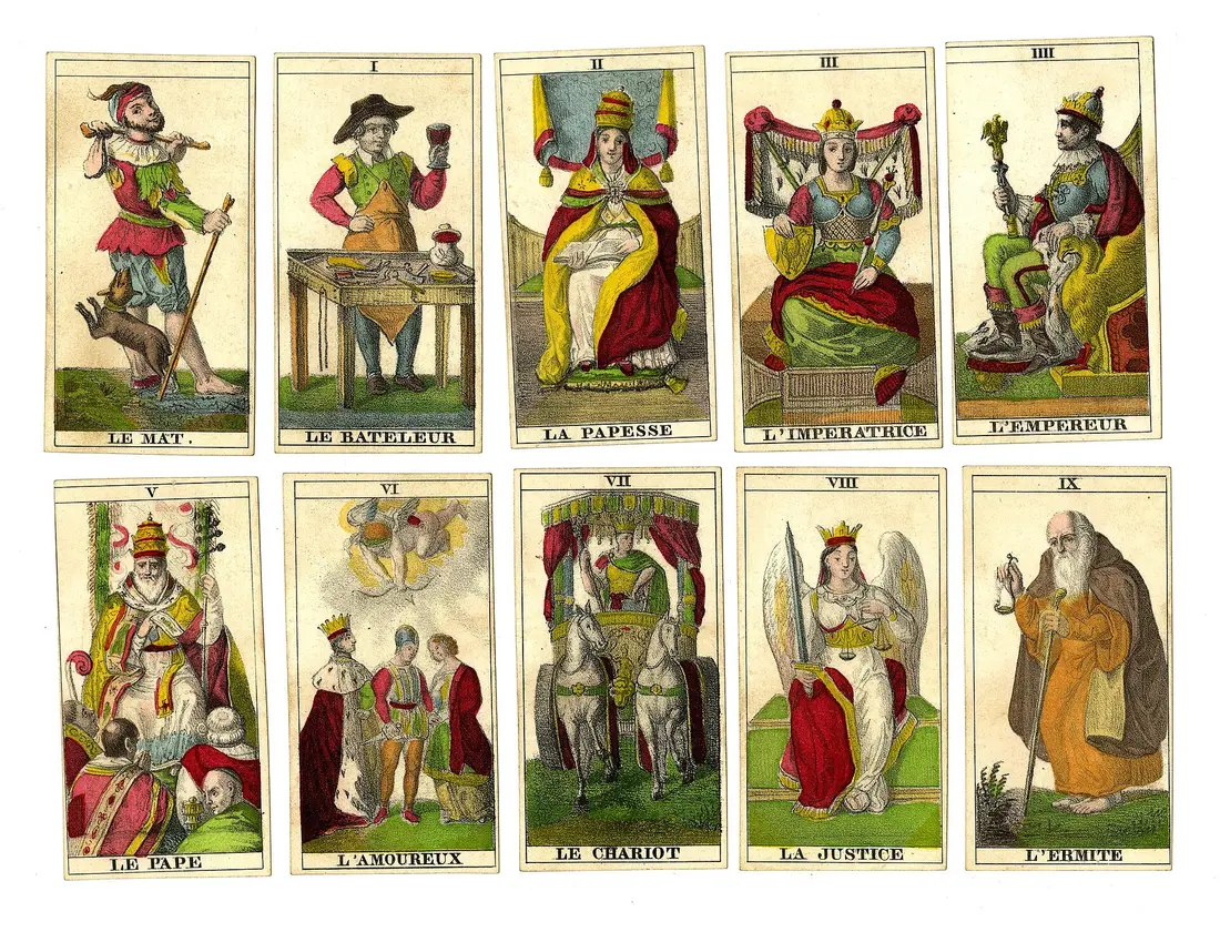 Lá Toà Tháp khi đại diện cho một người: Lá bài Tarot trong các bộ bài cổ