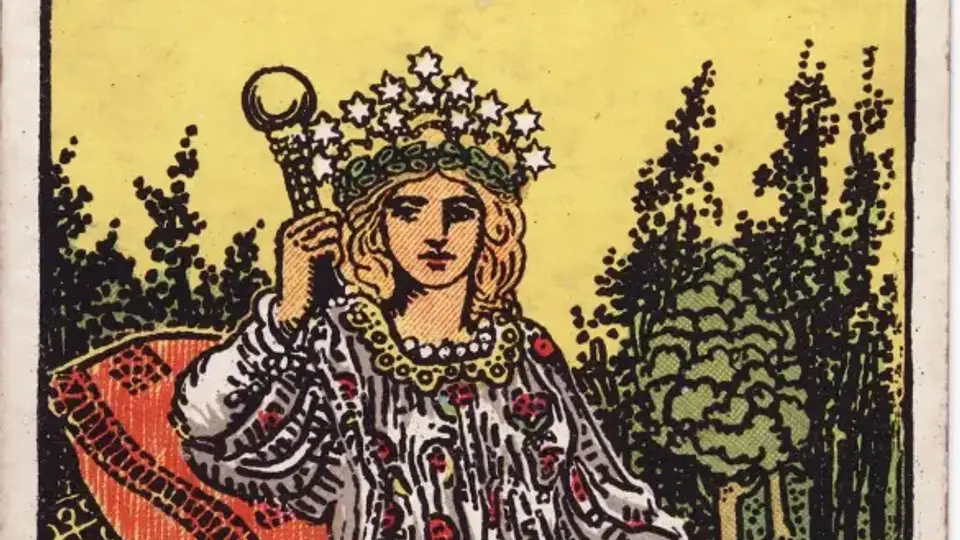 Y nghia la Nu Hoang trong tinh yeu chuan bai Tarot