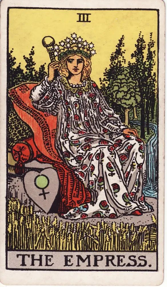 Lá Nữ Hoàng: có hay không và lời khuyên: Lá Nữ Hoàng (The Empress) trong bộ Tarot Rider-Waite-Smith, bản in 1909